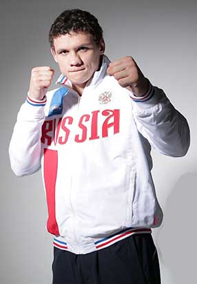 Роман Копылов подписал контракт с UFC